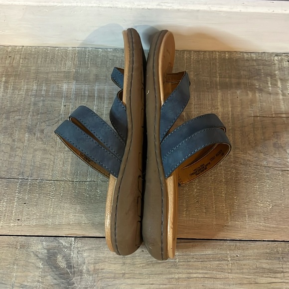 Cool BOC Blue Leather Big Toe Slip on Flat Sandals Sz 6M - Picture 6 of 9